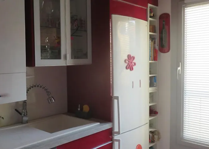 T2 50m Carres Vue Piscine Tennis